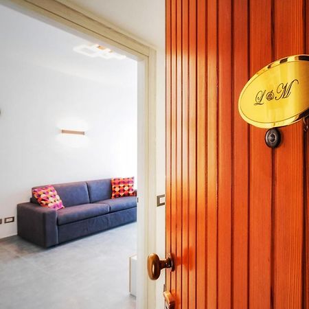 Apartment L&M, Rhomilanofiera Bollate Bagian luar foto